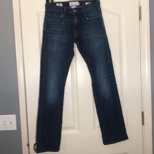 ⭐️Lucky Denim men’s jeans size 28 32 length.
